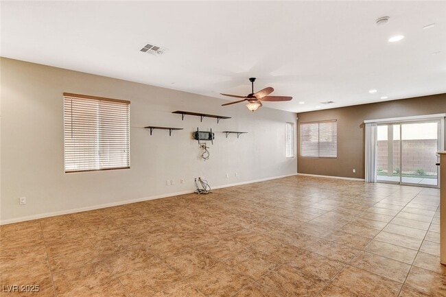 Photo - 9768 Plane Tree Ct