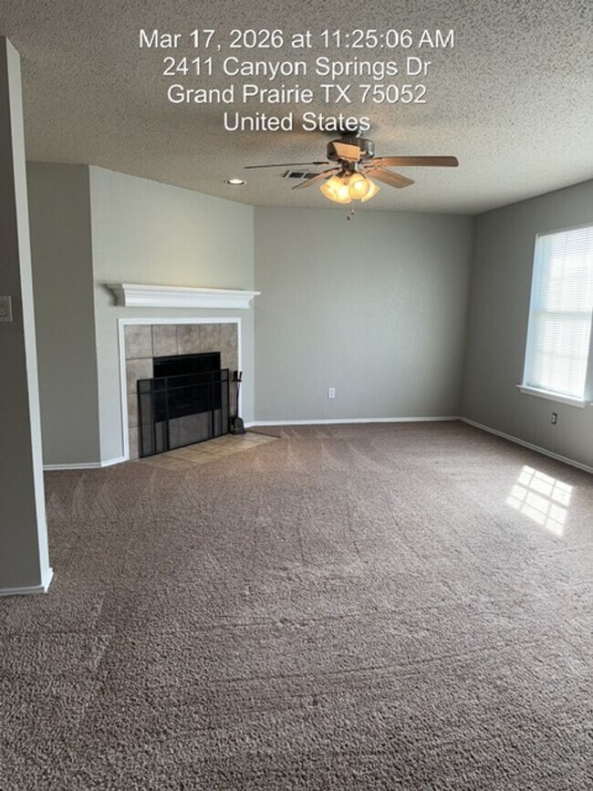 Photo - 2411 Canyon Springs Dr