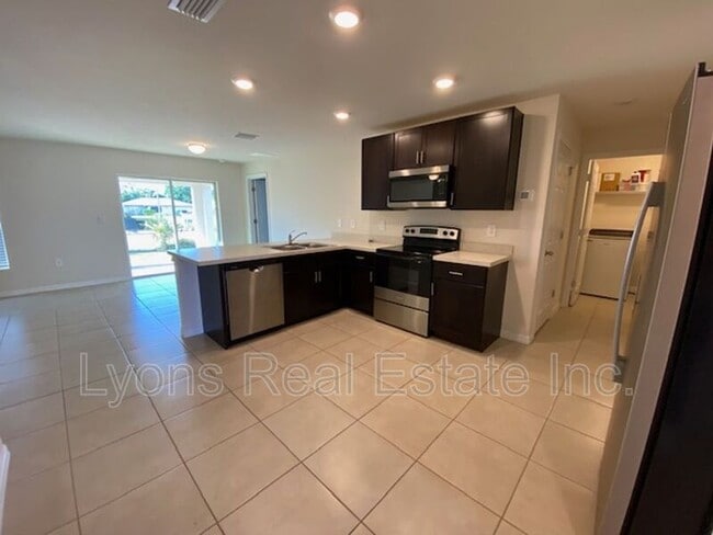 Photo - 23211 McQueeney Ave