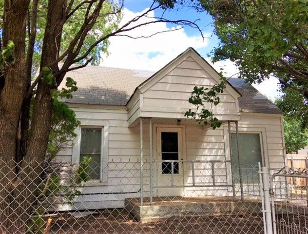 Building Photo - 2503 N Quincy St Rental
