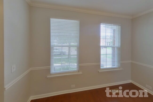 Photo - 6429 Sunnywood Dr
