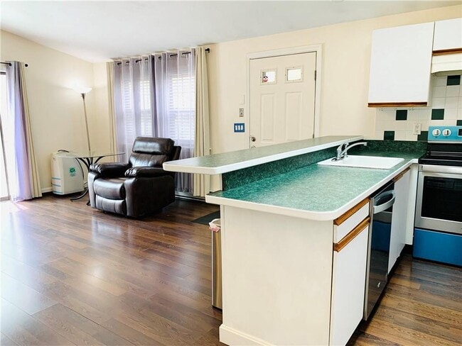 Photo - 35 Ashumet Rd Unidad 6C