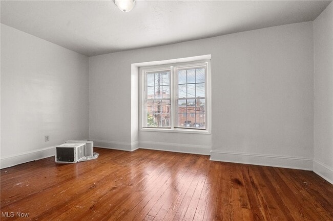 Photo - 15416 Waterloo Rd