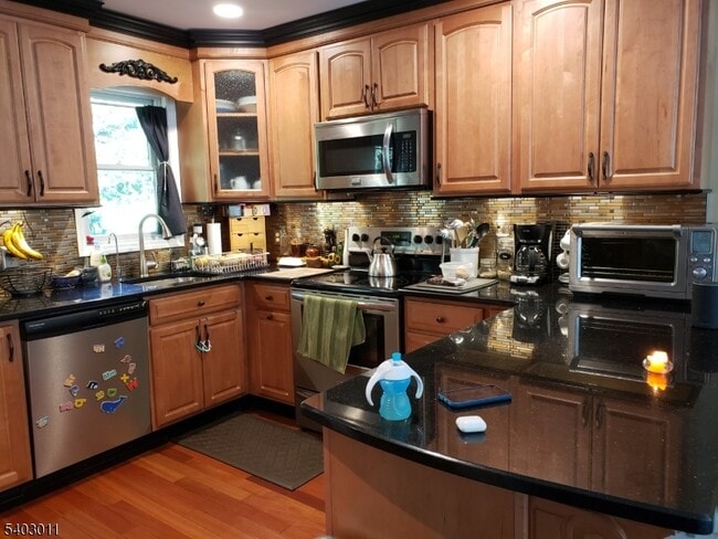 Photo - 49 Harrison Rd