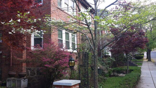 Front of House - 31 Greycliff Rd Unit # 31 Rental