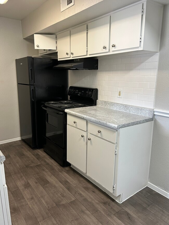 Photo - Woodland Trails Apartments