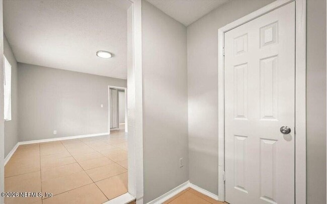 Photo - 2514 Peach Dr