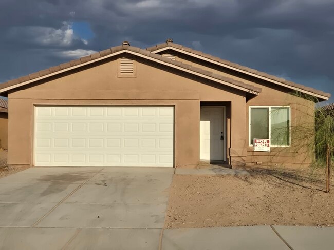 Building Photo - 4520 S Desert Willow Way Rental