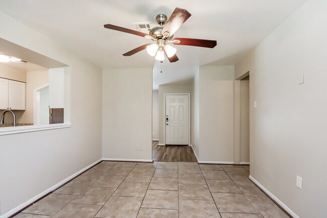 Photo - 14234 Juliedale Dr