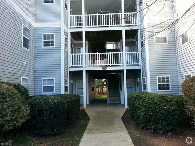 Building Photo - 4 br, 4 bath Condo - University Woods Univ...