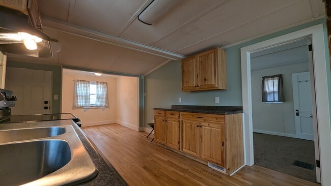 Photo - 136 Mills Gap Rd