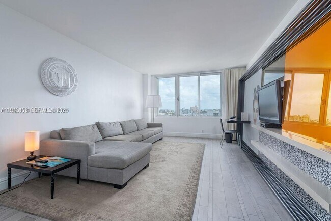 1100 West Ave Unit 721