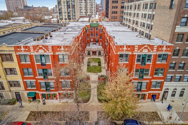 Photo - 428 W Surf St Condo Unit 1C