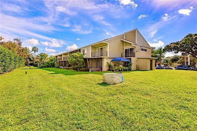 Photo - 8131 Lagos De Campo Blvd