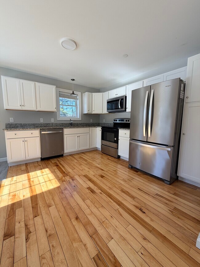 Photo - 50 Pleasant St Unit 1