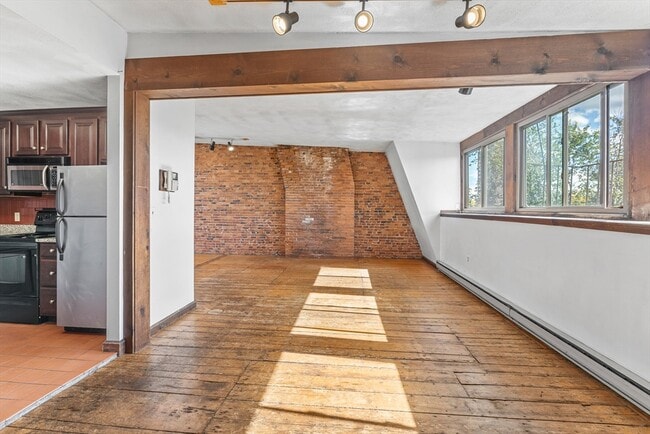 Photo - 668 Tremont St Unidad 4