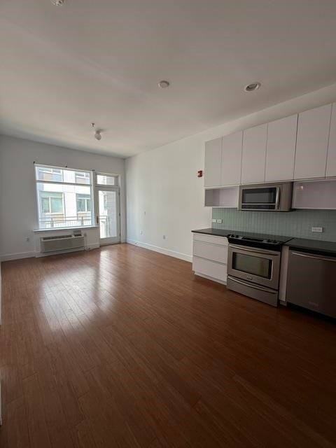 Photo - 217 Newark Ave Unidad 307