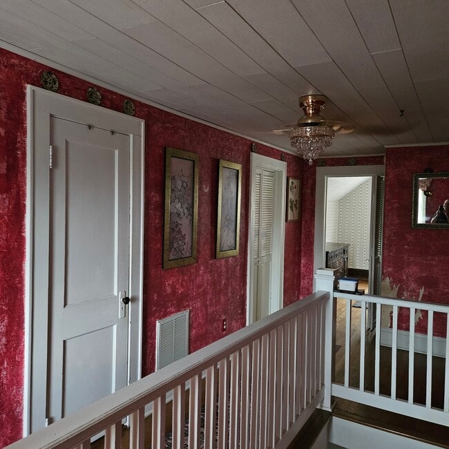 Photo - 132 Westwood Dr