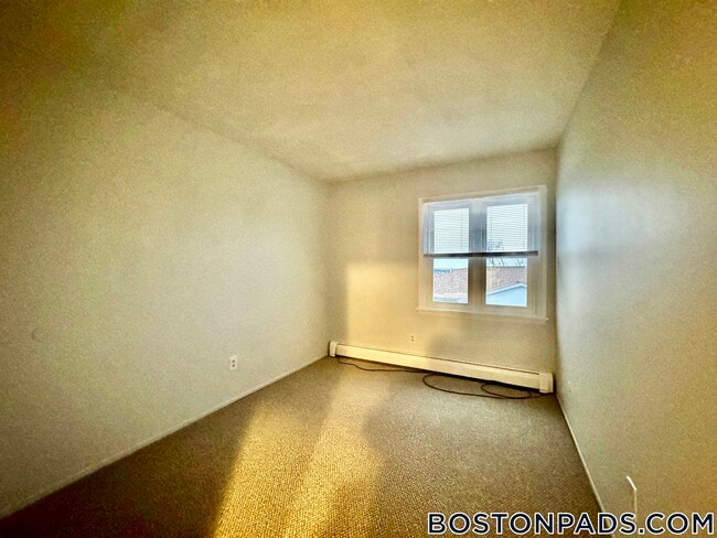 Photo - 675 N Main St Unidad 13