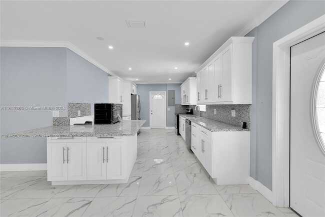 Photo - 300 N Biscayne River Dr Apartment Unit A