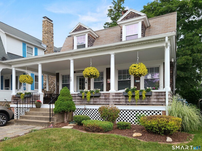 12 Elliott Ave