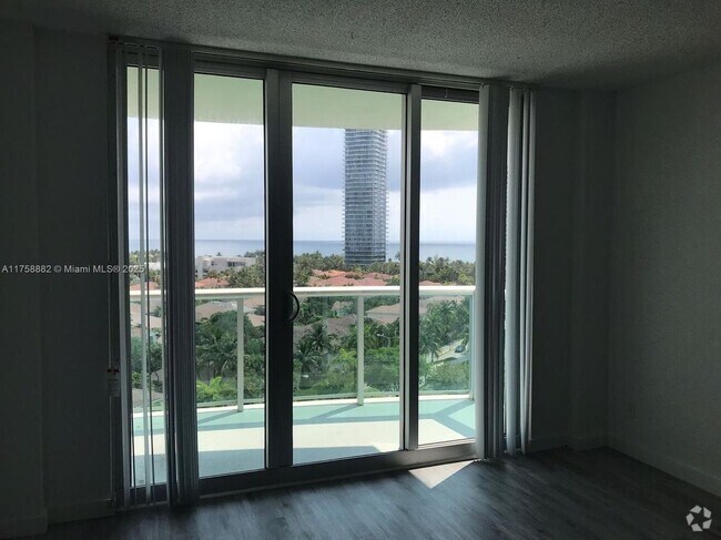 Building Photo - 19380 Collins Ave Rental