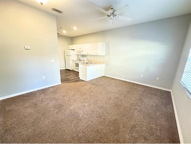 Photo - 3601 Cypress Gardens Rd Unit 13