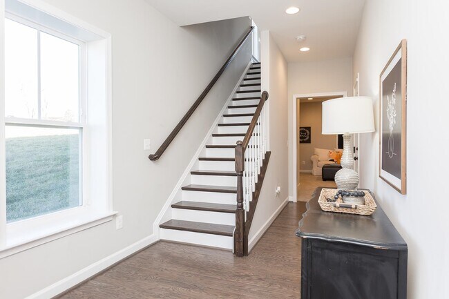 Photo - 3381 Monterey Dr