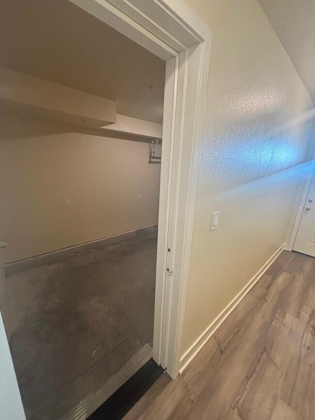 Photo - 630 1/2 W 79th St Townhome