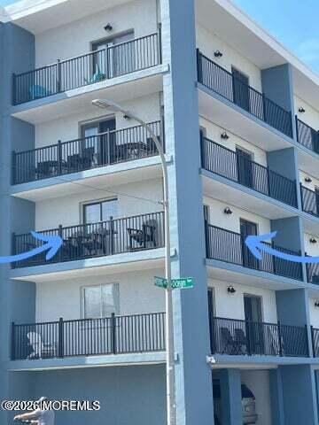Building Photo - 51 Hiering Ave Unit B16