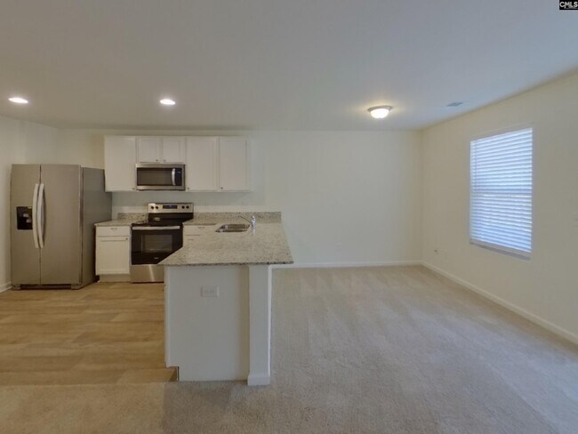 Photo - 1073 Crescent Moon Lp