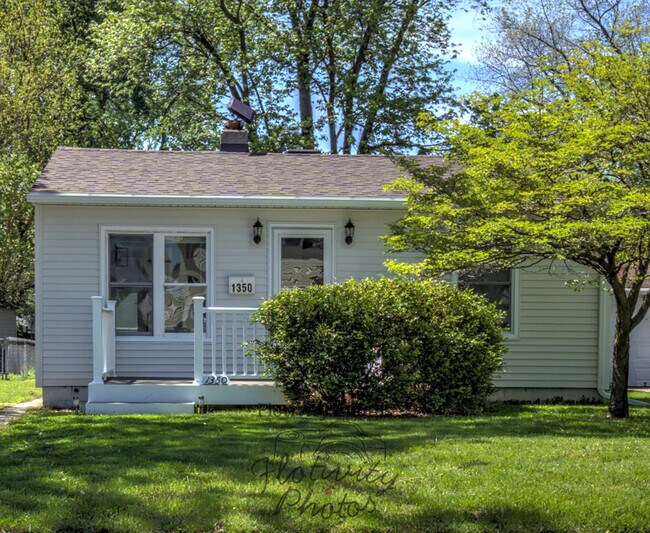 Photo - 1350 Stanwix Dr House