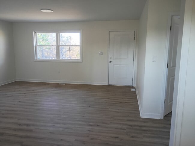 Photo - 5332 Hicone Rd