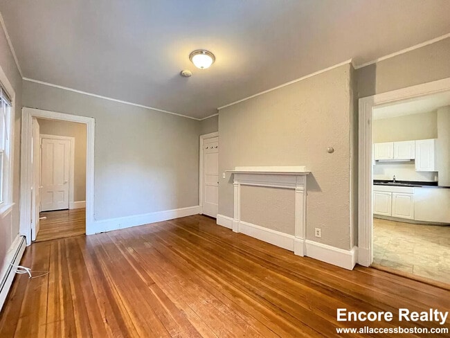 Photo - 63 Dana St Unit 7