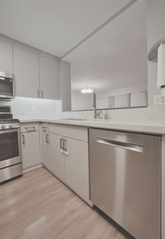 Photo - 650 Chestnut St