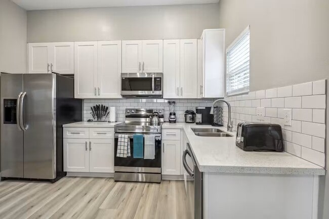 Photo - 2502 Sam Wilson St