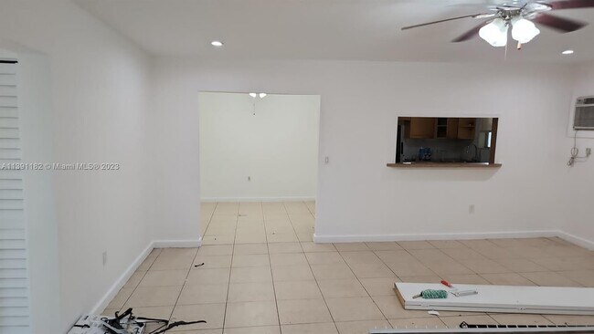 Photo - 11930 NE 19th Dr