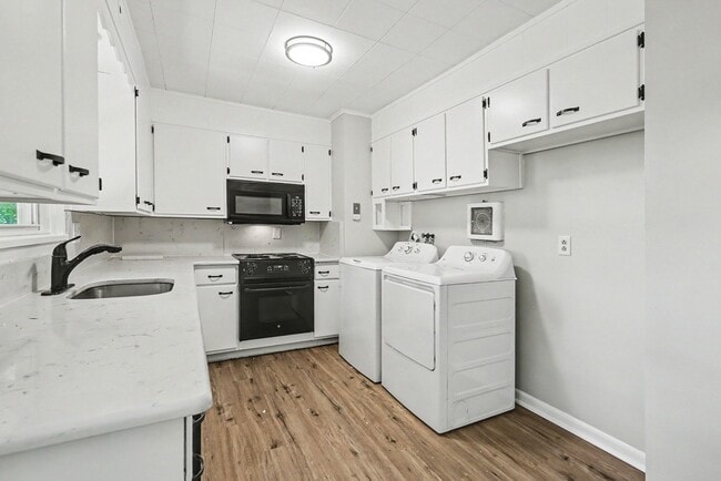 Photo - 7610 Grove Ave
