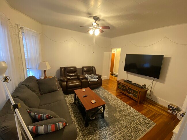 294 Highland Ave Unit 1