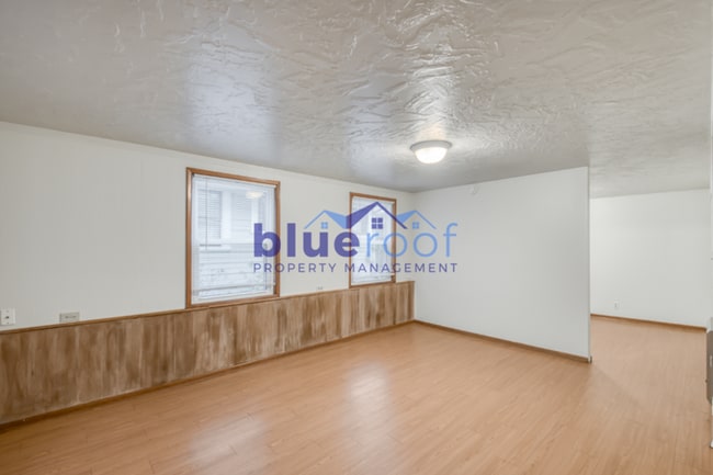 Photo - 3242-3248 SE Alder Ct - 3242.5