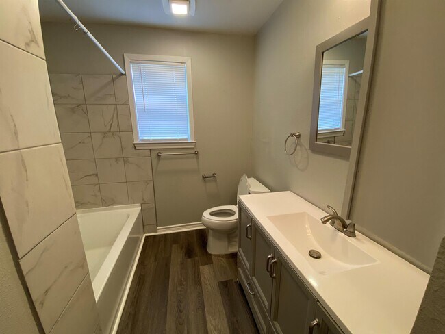 Photo - 20244 County Rd 510W