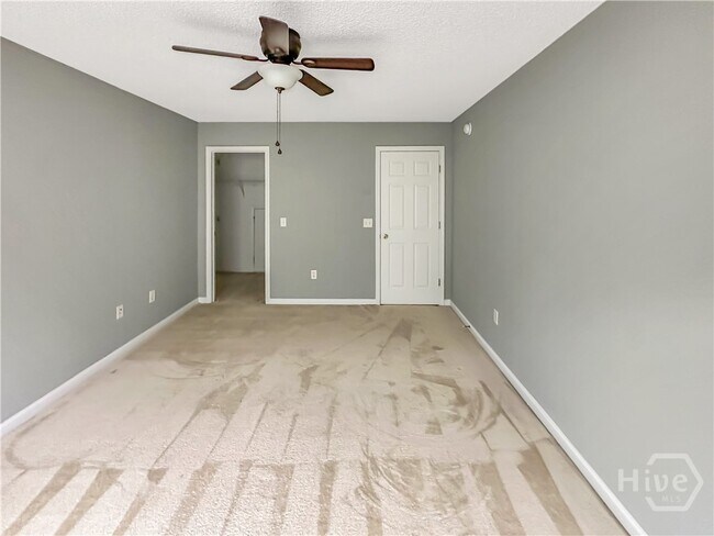 Photo - 9 Falkland Ave