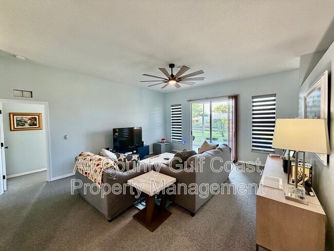 Building Photo - 572 Catalina Isles Cir