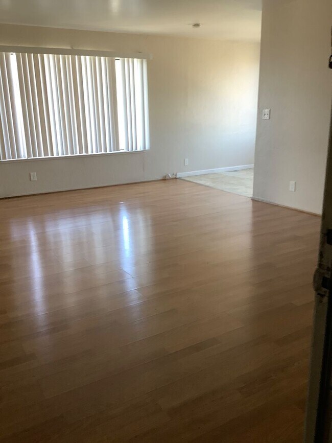 Photo - 709 10th St Unit 709 10th St. - C