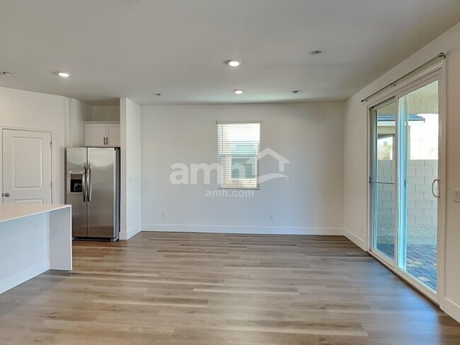 Photo - 8074 Winterfell Peak Ave