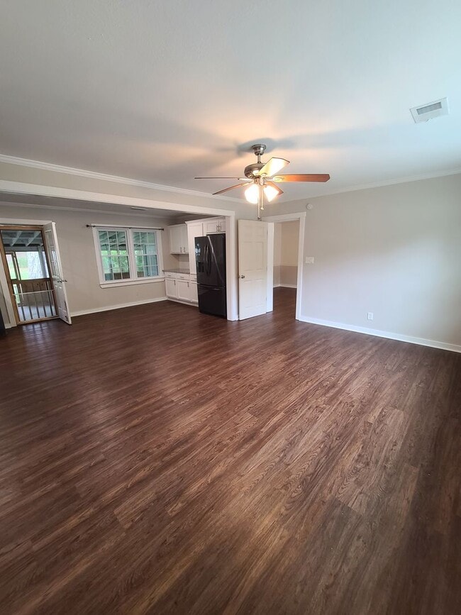 Photo - Comfortable Living in the Heart of Goose Creek