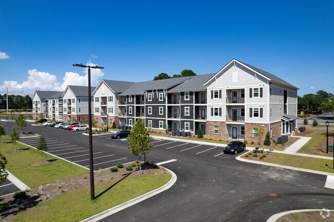 Photo - Riverchase Vista Apartments