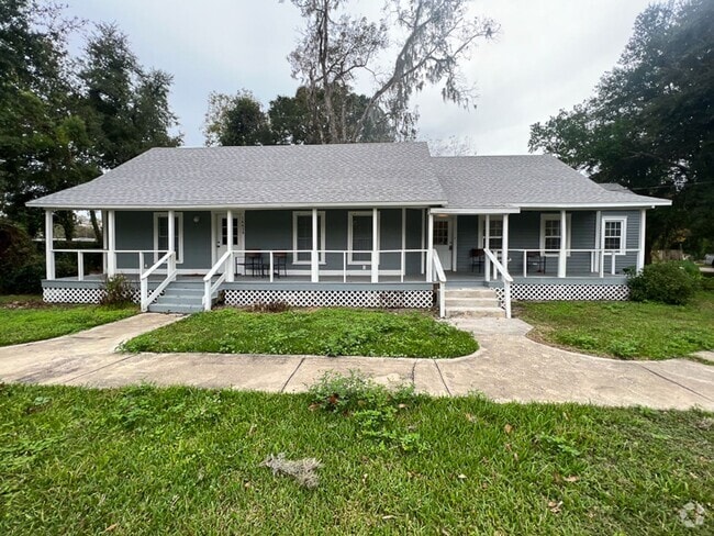 Building Photo - 2235 - Original Waldo Unit 14437 Rental