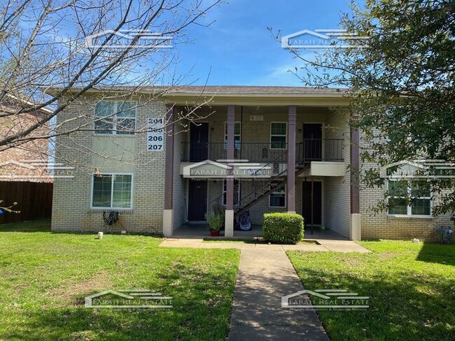 2/1 Unit- Now Available in Irving, TX! - 2/1 Unit- Now Available in Irving, TX! Unidad 207 Rental