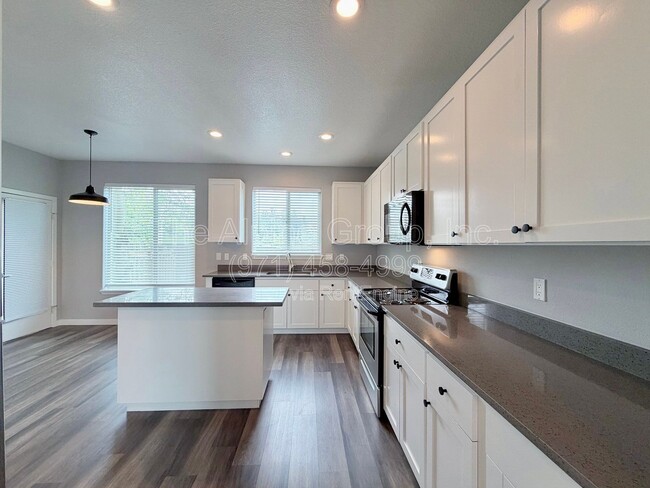 Photo - 5847 SW Coventry Pl